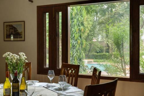 Hostie Pulkavali ? Farm Villa