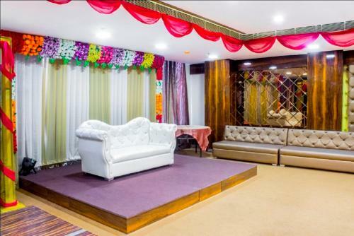 Hotel Ap Holiday Inn