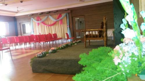 Kohinoor Hotels