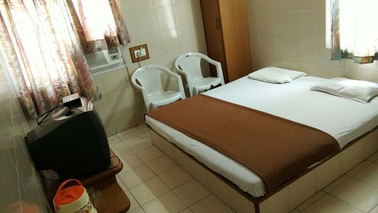 Hotel Meera
