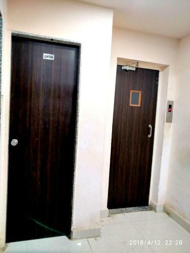 Hotel The Gayatri By Sky Stays