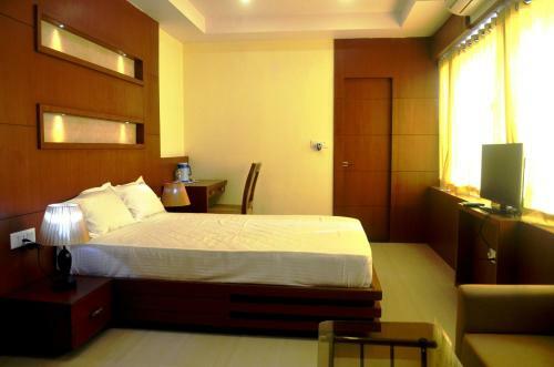 Hotel Banerjee Inn , City Center
