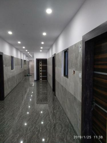 Hotel Deluxe Kalpana Inn