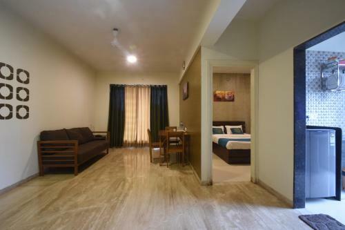 Bed & Breakfast Iris Suites Navi Mumbai