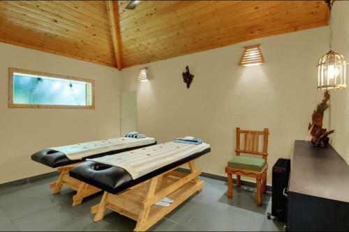 Hotel Tarangi Resort