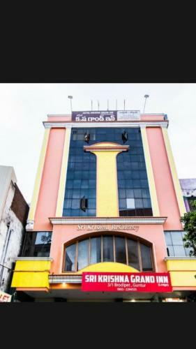 Bed & Breakfast Hotel Krishna Grandinn
