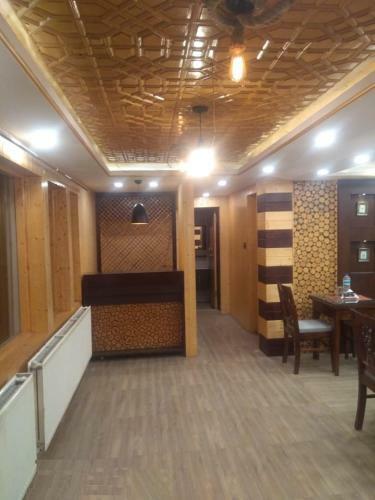 Hotel Shaw Resort 11
