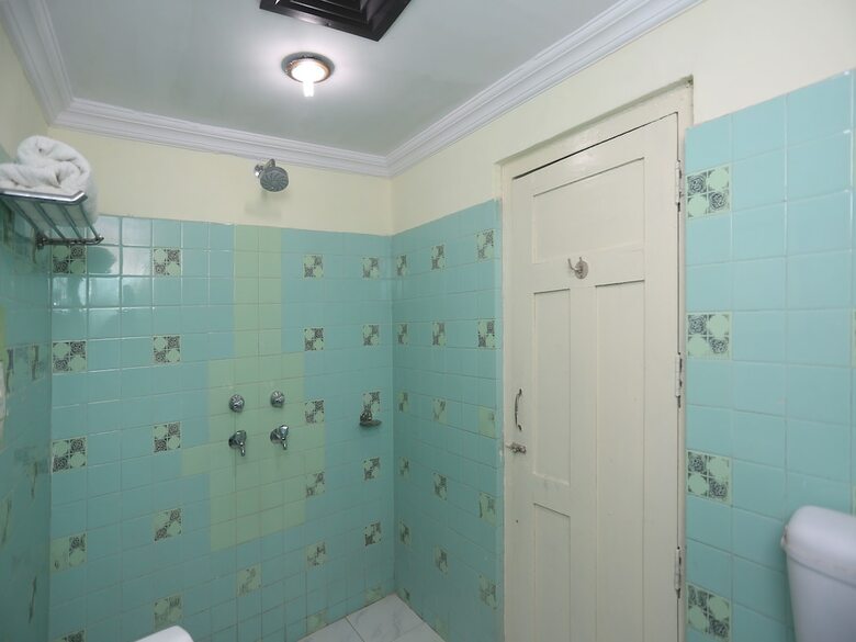 Oyo 8955 Hotel Bobina