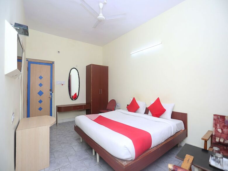 Oyo 8955 Hotel Bobina
