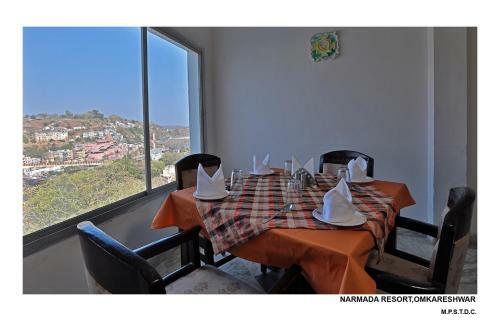 Hotel Mpt Temple View, Omkareshwar
