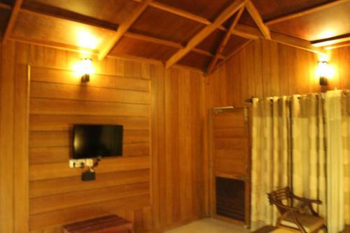 Hotel Aparupa Sands Marina Beach Resort