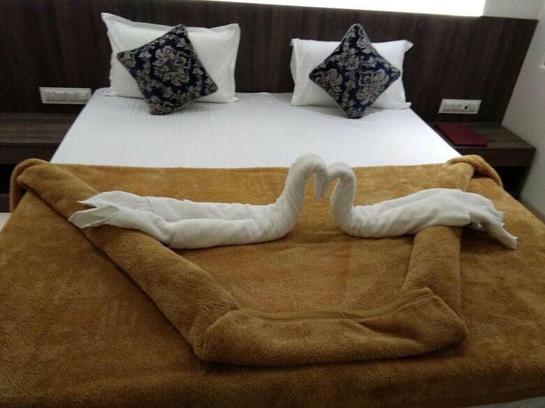 Hotel Grand Parivaar
