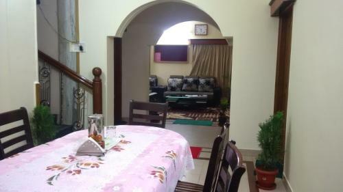 Hostal Omkar Rooms