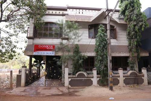Hostal Omkar Rooms