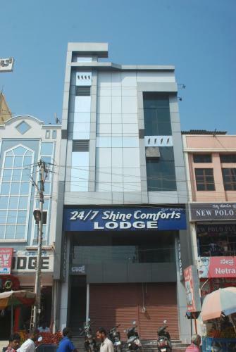 Hotel Shine Comforts