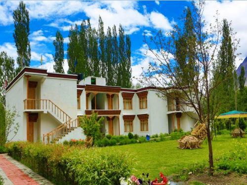 Hotel Tih The Hundar Resort