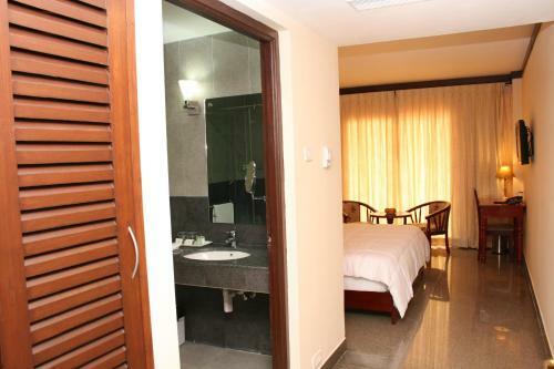 Hotel Tommaso Inn