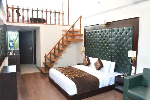 Hotel Deventure Shimla Hills