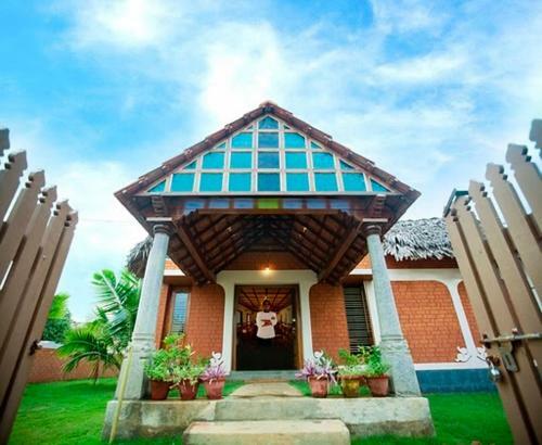 Hotel Chettinadu Court- Heritage View