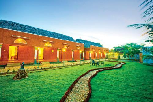 Hotel Chettinadu Court- Heritage View