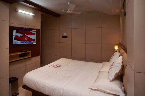 Lodge Hotel Leela