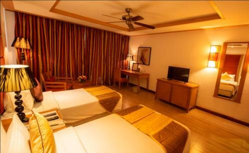 Hotel Ocean Spray