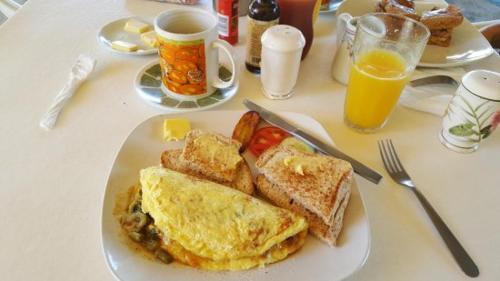 Hostal Pamposh Guest House Gk II Market