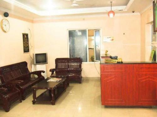 Hotel Kumaran Residency