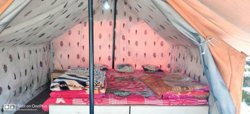 Himtrek Riverside Camps, Kasol