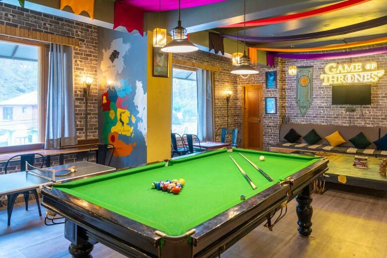 Whoopers Hostel
