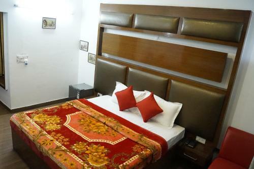 Hotel Bliss