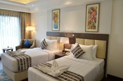 Hotel Ramada By Wyndham Kasauli