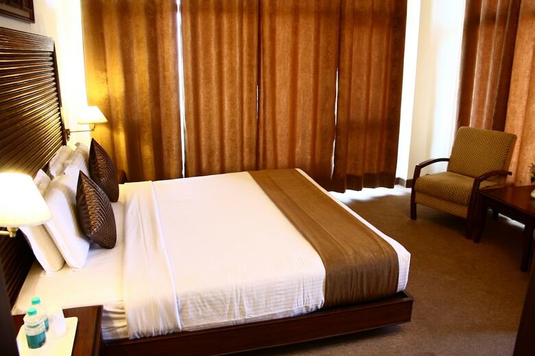 Hotel Kasauli Castle Resort