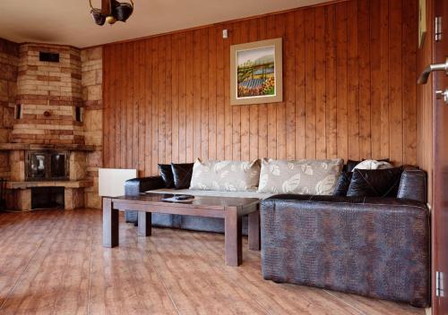 Hostal Rodopi Houses