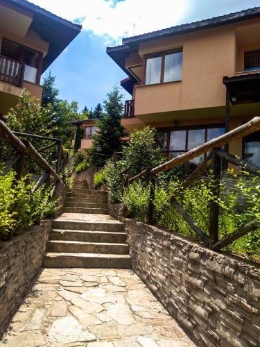 Hostal Rodopi Houses