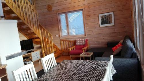 Yll�s-ropo Apartments