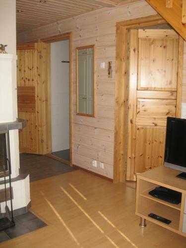 Yll�s-ropo Apartments