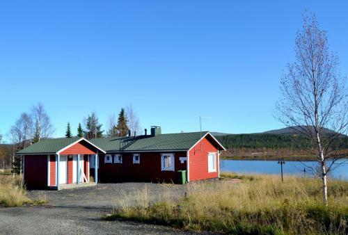 Lodge Talo Yll�s