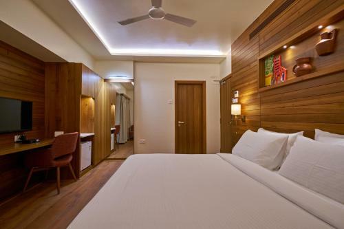 Hotel Atharv