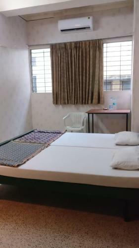 Hostal Solanki Guest House