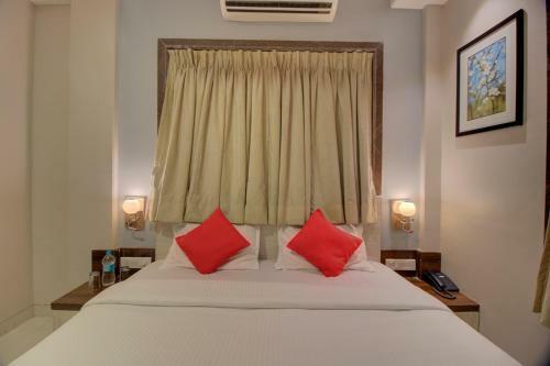 Hotel Omkar Residency