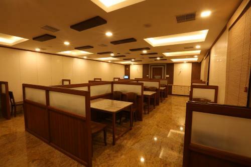 Hotel Kyriad Prestige Mayapuri Amira