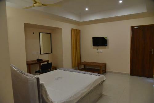 Hotel Ananda Residency