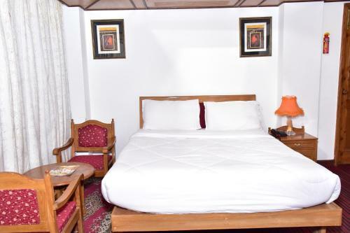 Hotel Snow King Retreat