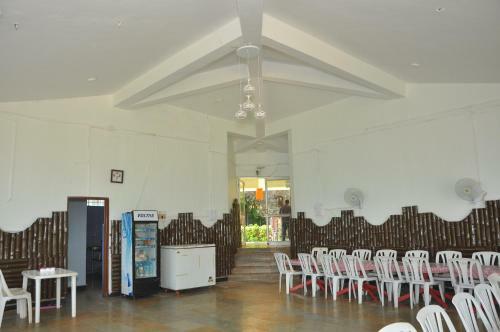 Hotel Koyna Lake Resort