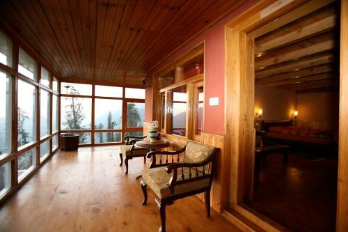 Hotel Banjara Cottage And Retreat Sojha