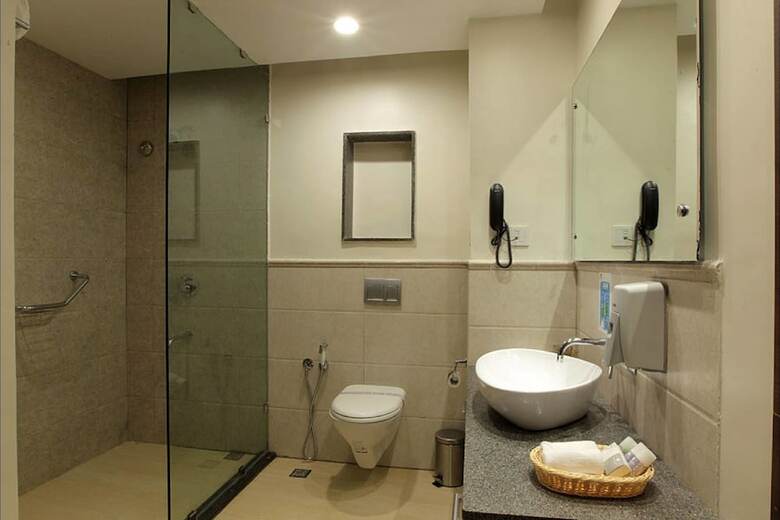 Hotel Purple Palms Resort & Spa