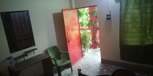 Lodge Atmaja : The Cottage Garden