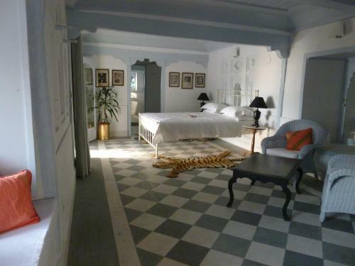 Hotel Ahilya Fort