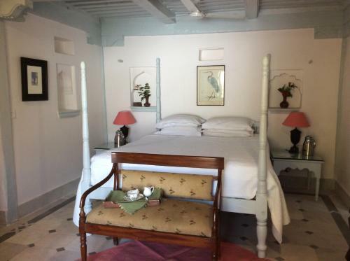 Hotel Ahilya Fort